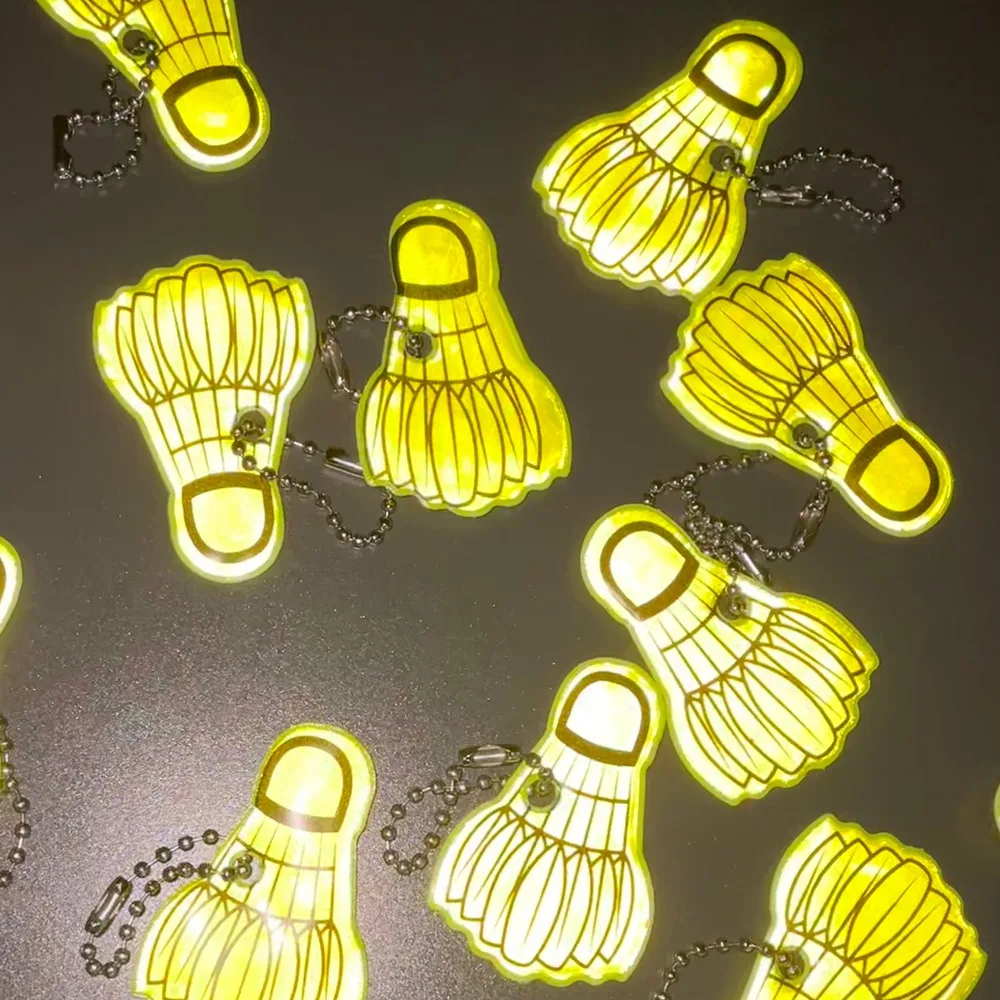 Porte-clés réfléchissant de Ba - Badminton Anime avis et prix